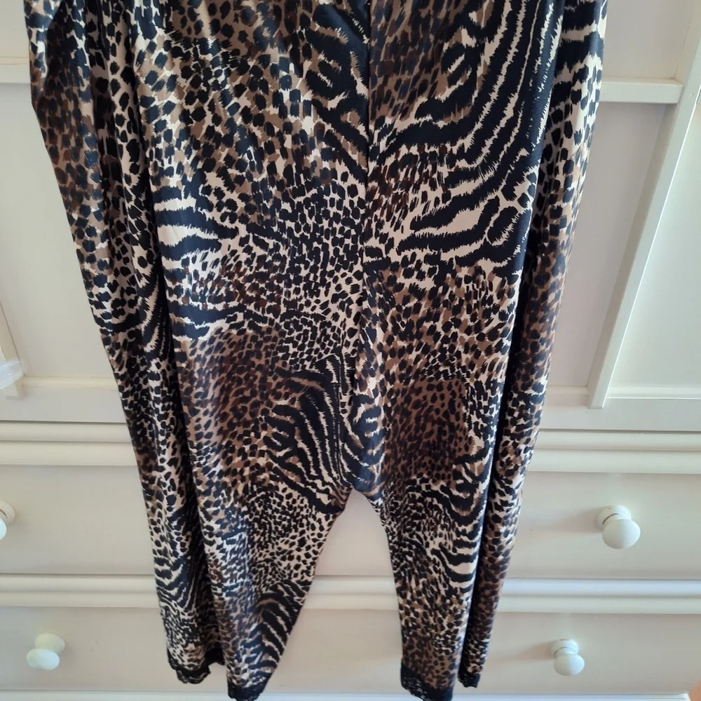 George Animal Print Sleepwear with Black Lace - Picture 5 of 10